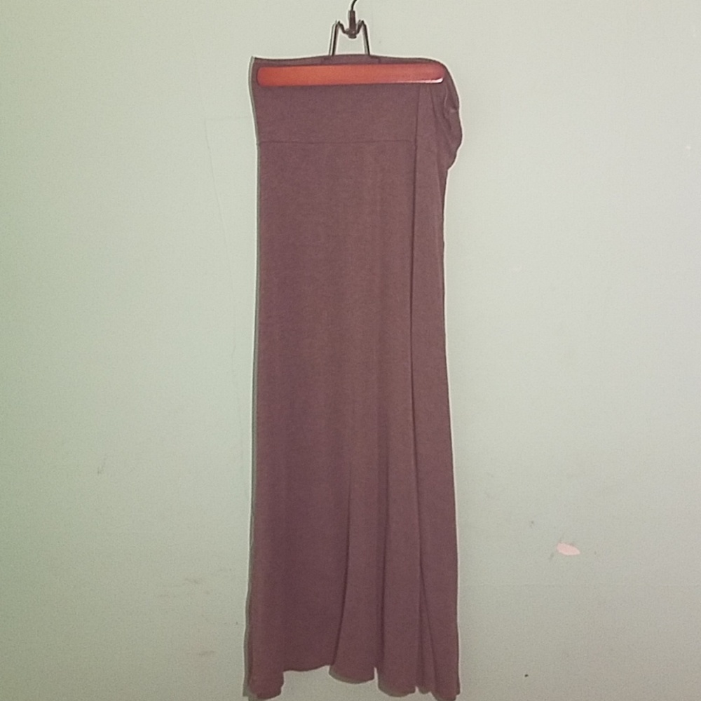 Grey maxie skirt